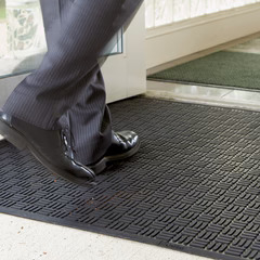UniFirst's wide line of functional and decorative floor mats can stop contaminants from entering your facility.